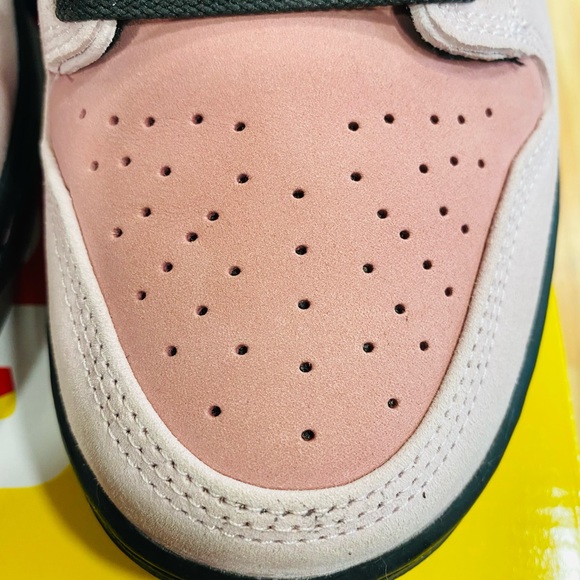 Nike SB x KCDC 20th Anniversary Dunk High - Picture 7 of 8